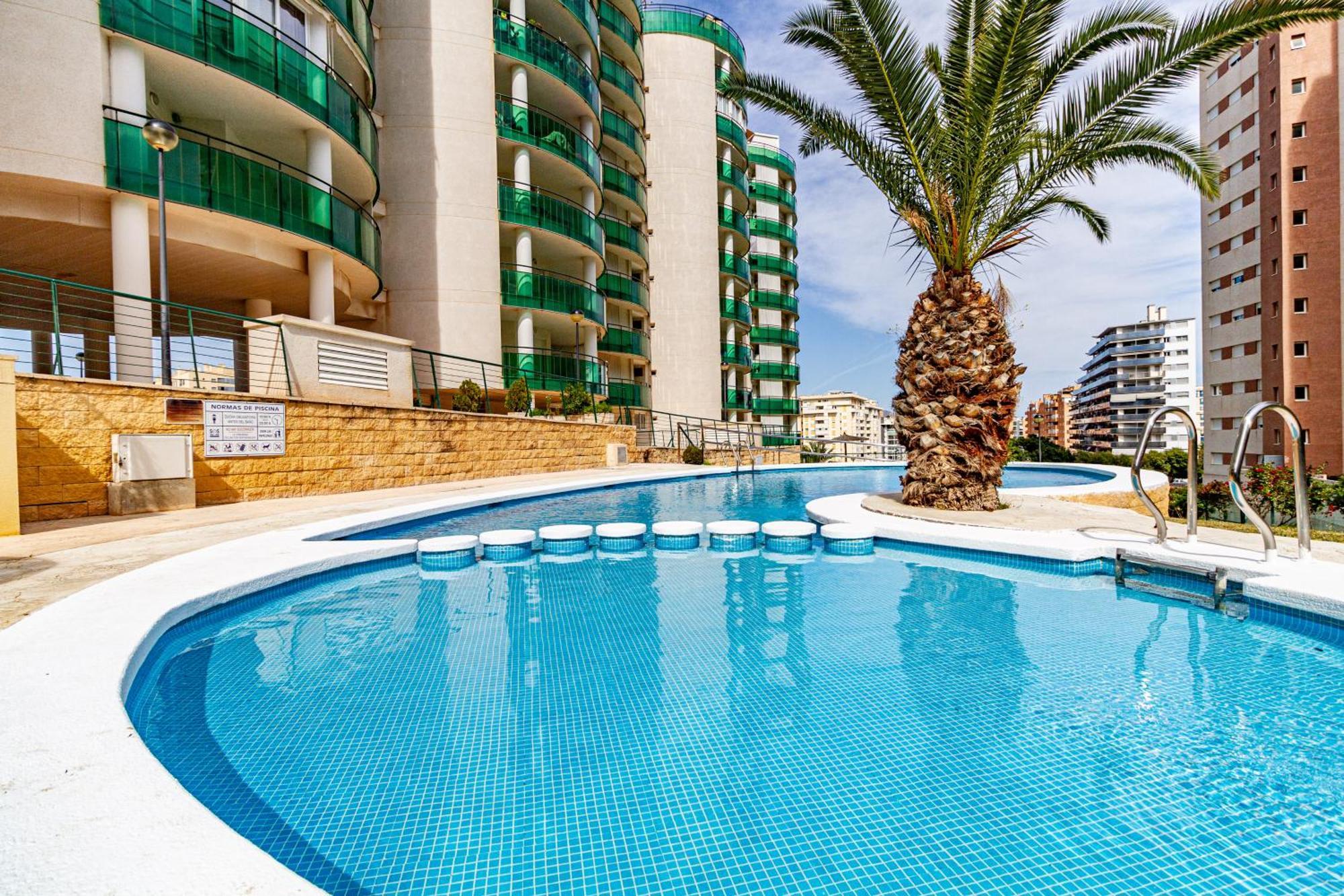 Apartment Vilapark With Pool, Free Parking, Terrace, Beach Бенидорм Экстерьер фото